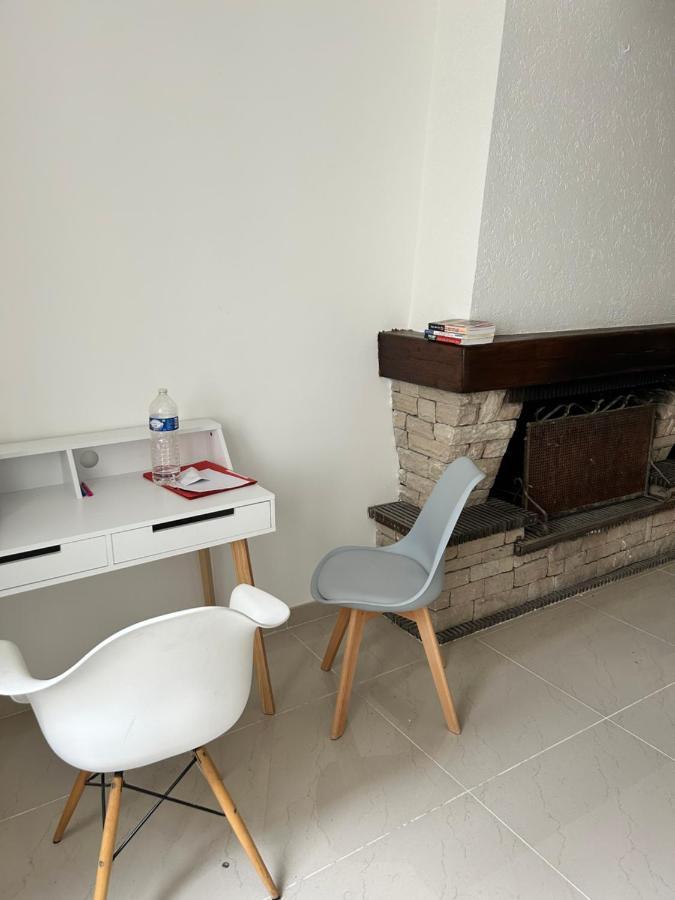 Grand Logement Centre Ville Massy ماسي المظهر الخارجي الصورة